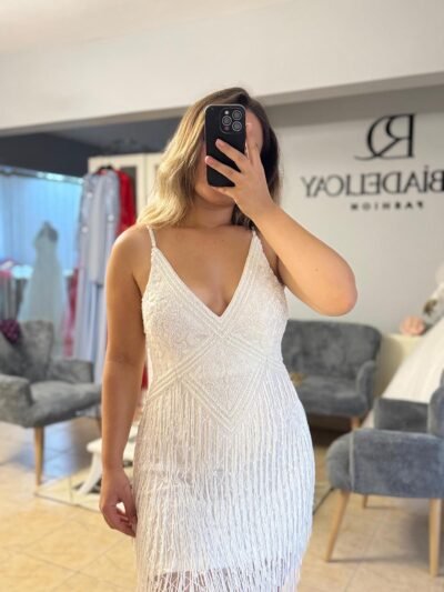 NUIT | SAÇAKLI V-YAKA BONCUKLU MİNİ ABİYE